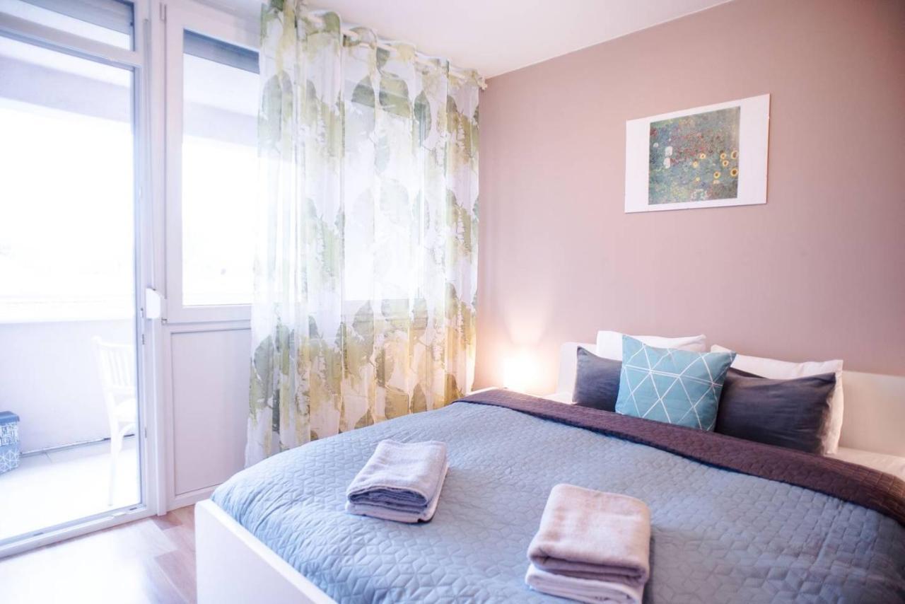 Peaceful, Cozy And New With Balcony